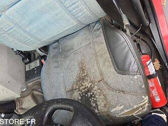 2009-renault-premium-1435068-46165277