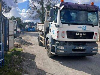 2011-man-18-250-1435070-46165343