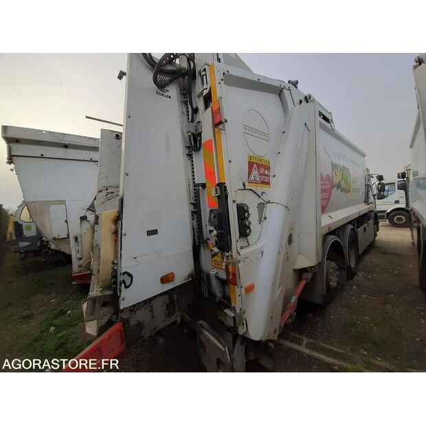 2013 Renault PREMIUM-46165413