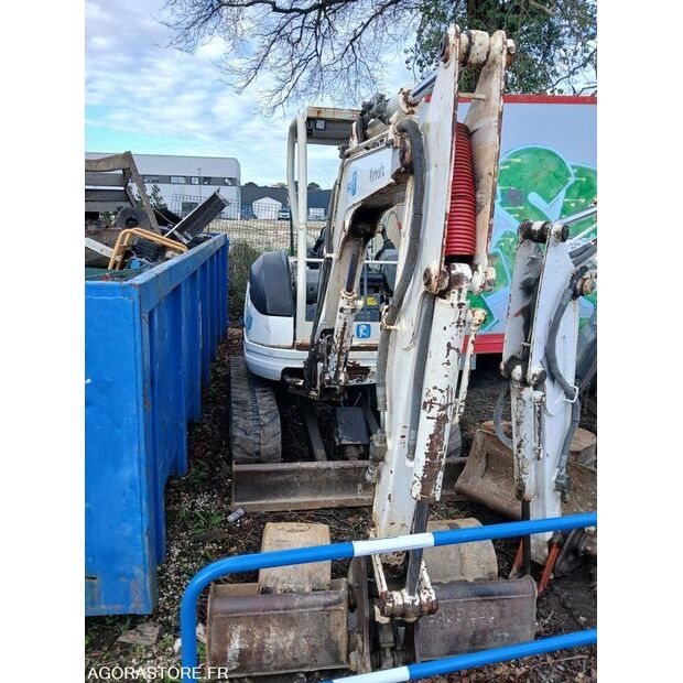 2010 KUBOTA U25-3EU-46165494