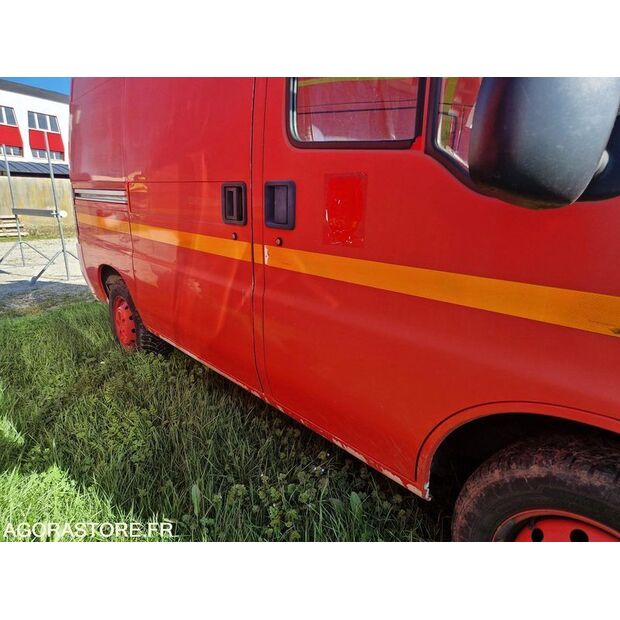 2000 بيجو BOXER-46165522