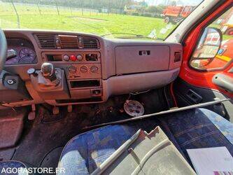 2000-peugeot-boxer-1435081-46165539