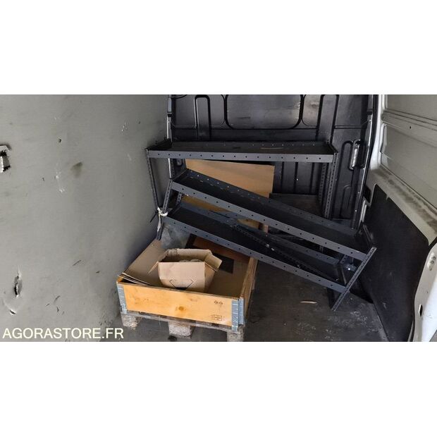 2011 Iveco 35C15-46165551