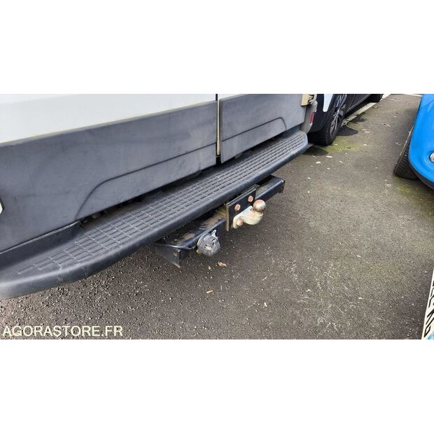 2011 Iveco 35C15-46165552