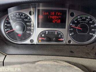 2011-iveco-35c15-1435082-46165564