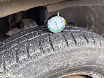 2011-iveco-35c15-1435082-46165570