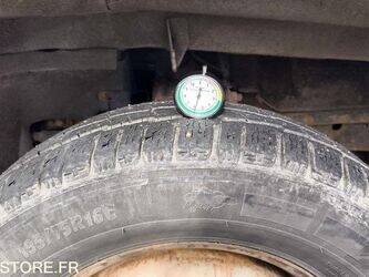 2011-iveco-35c15-1435082-46165571