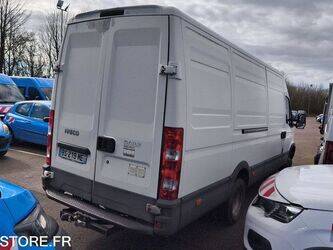 2011-iveco-35c15-1435082-46165574