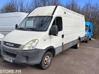 2011-iveco-35c15-1435082-46165575