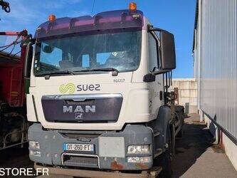 صورة ل شاحنات مع هوك 2009 مان 26.404