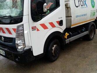 Image for TRUCKS 2019 Renault Maxity