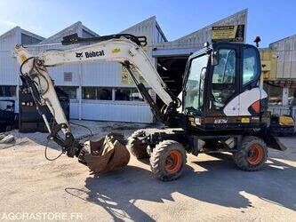 صورة ل حفارات بعجلات 2020 بوبكات E57W