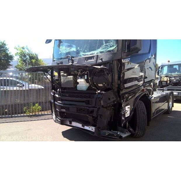 2023 فورد F-MAX-46165946