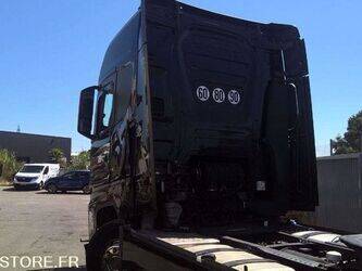 2023-ford-f-max-46165947