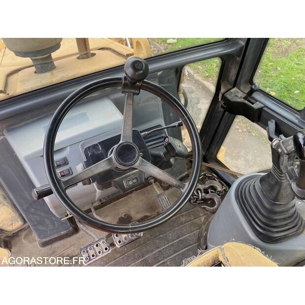 2000 CASE 580 SLE-46165969