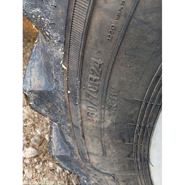 2016 سيم Explorer-46166018