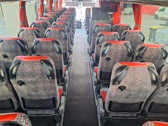 2015-scania-touring-1435112-46166093