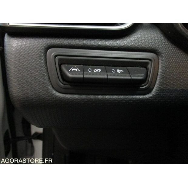 2020 رينو Clio-46166224