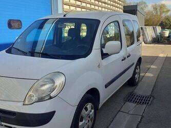 2010-renault-kangoo-1434799-46166322