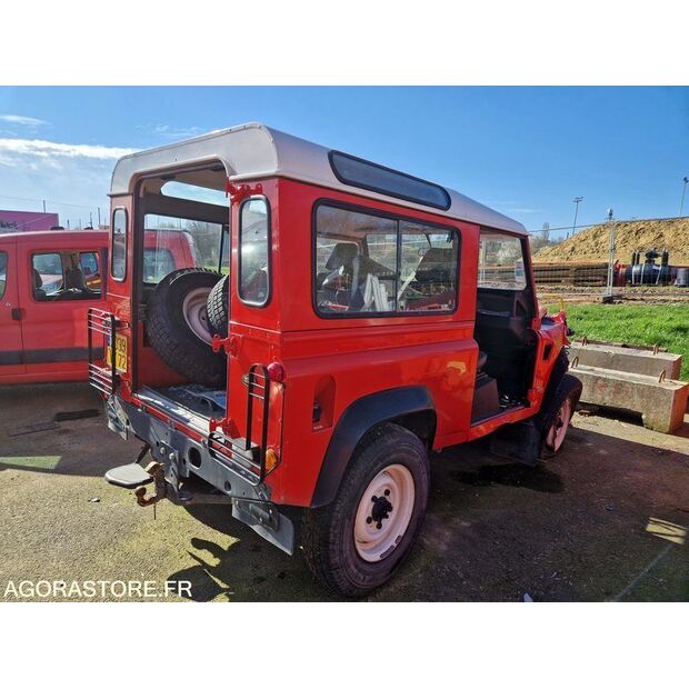2000 لاند روفر Defender-46166394