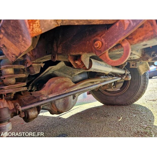 2000 لاند روفر Defender-46166408