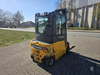 2012-jungheinrich-efg320-1385260-46166729