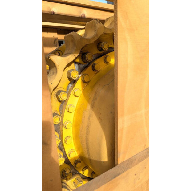 2013 كوماتسو D65EX-12-46166910