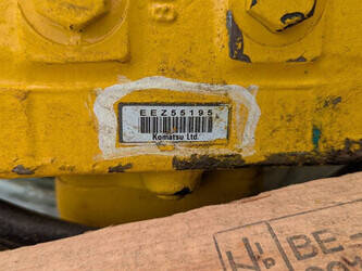 2024-komatsu-d51-hydraulic-motor-706-8h-01121-46167077