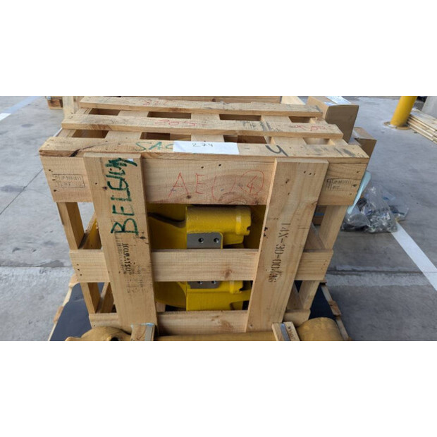 2024 Komatsu IDLER ASSY 14X-30-00436-46167180