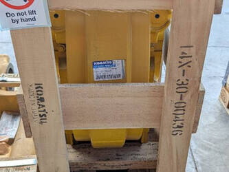 2024-komatsu-idler-assy-14x-30-00436-46167181