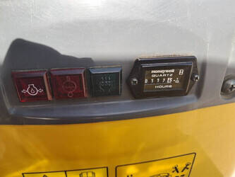 2020-komatsu-pc09-1-1435149-46167202