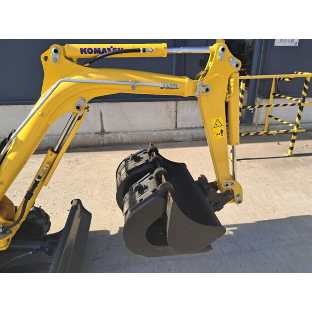 2020 Komatsu PC09-1-46167206