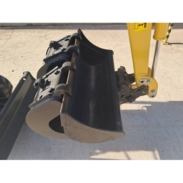 2020 Komatsu PC09-1-46167207