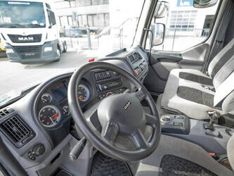 2008-daf-lf-45-180-1435152-46167319