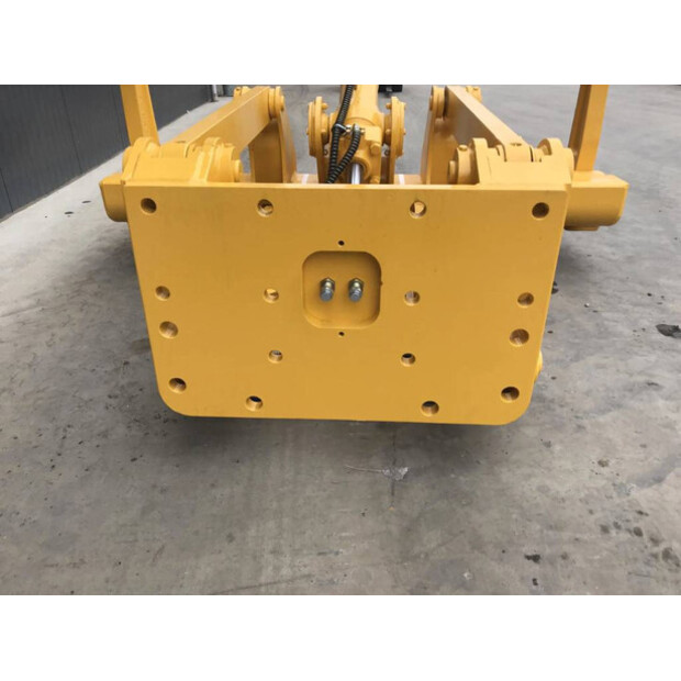 2026 Komatsu D65-46168652