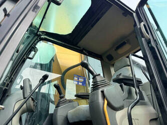 2009-caterpillar-323dl-va-46168813