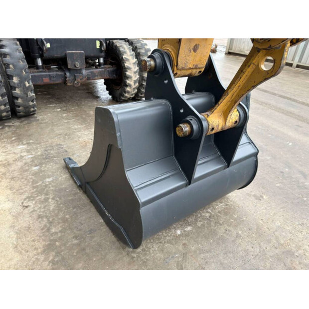 2011 Caterpillar M316D-46168835