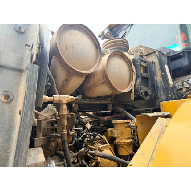 2015 Caterpillar 972M-46168925