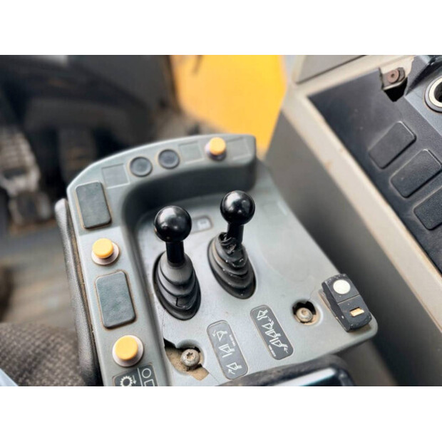 2015 Caterpillar 972M-46168935