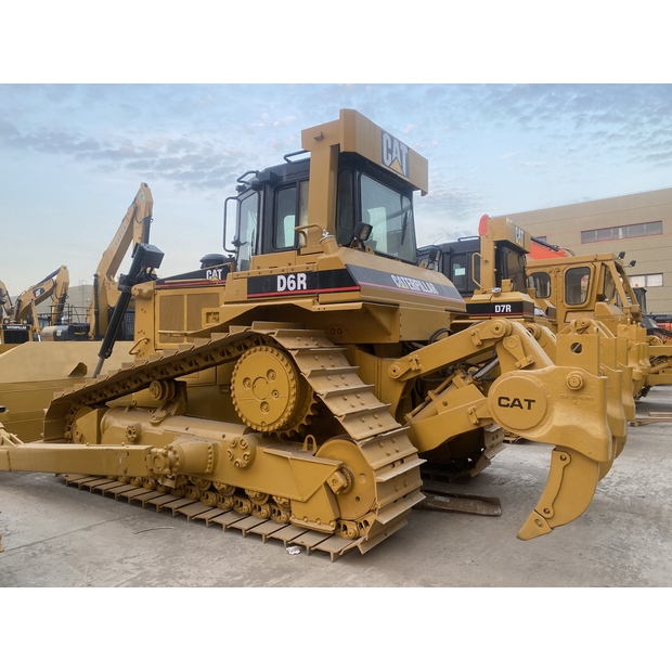 2023 كارتر D6R-46168964