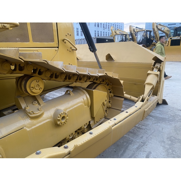 2023 كارتر D6R-46168965