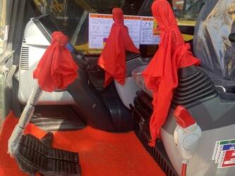 2024-komatsu-pc210-10-46169003