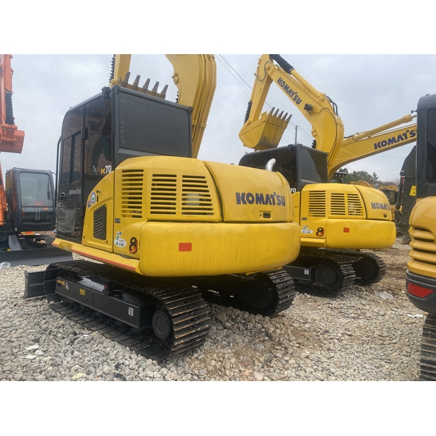 2025 Komatsu PC70-8-46169051