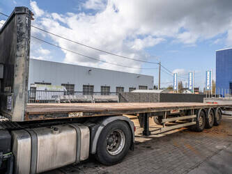 Image de REMORQUES À PLATEAUX 2009 SRT TROULLET SPD338G