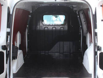 2021-renault-kangoo-express-1-5-dci-46170047