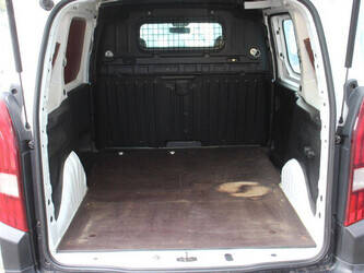 2019-peugeot-partner-1-6-hdi-46170126