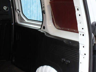 2019-peugeot-partner-1-6-hdi-46170130