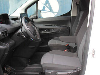 2019-peugeot-partner-1-6-hdi-46170134