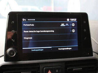 2019-peugeot-partner-1-6-hdi-46170144