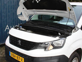 2019-peugeot-partner-1-6-hdi-46170151